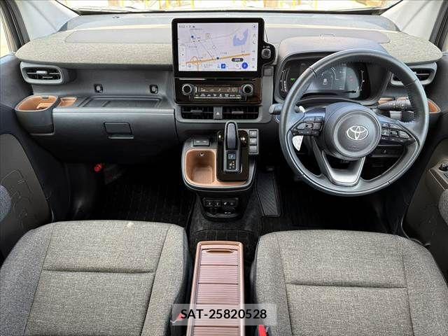 Toyota SIENTA 2023-05 8884349-1