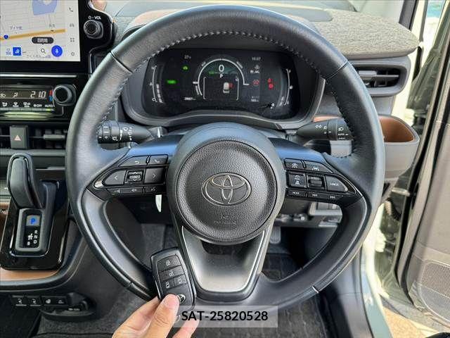 Toyota SIENTA 2023-05 8884349-6