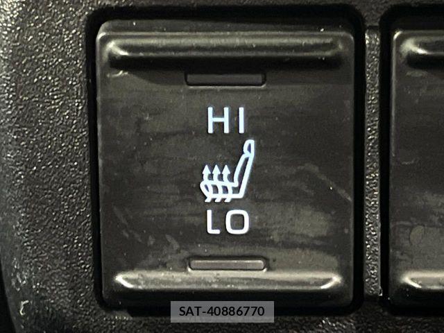 Toyota SIENTA 2024-09 8884347-7
