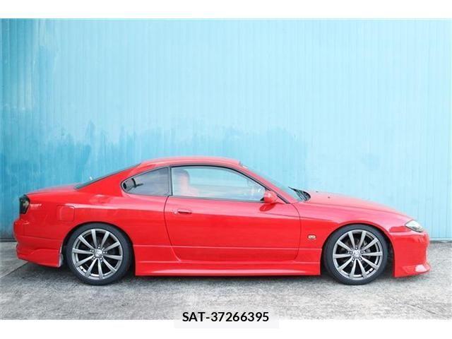 Nissan SILVIA 2000-03 1165853-3