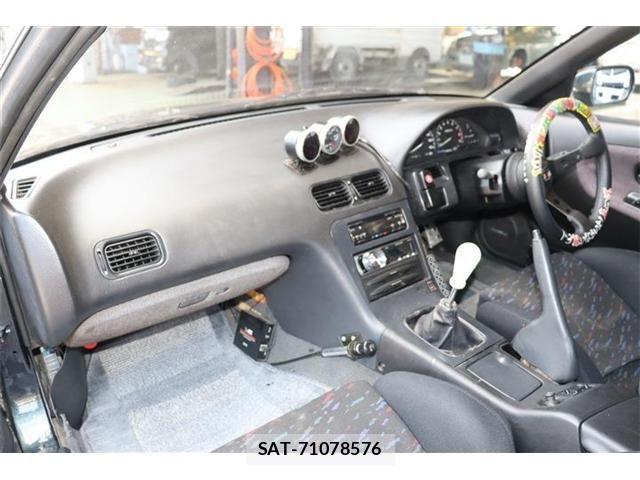 Nissan SILVIA 1992-12 1323355-9