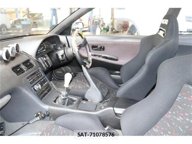Nissan SILVIA 1992-12 1323355-7