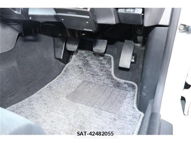Nissan SILVIA 2002-02 1475256-9