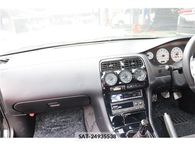 Nissan SILVIA 1996-06 4984792-11