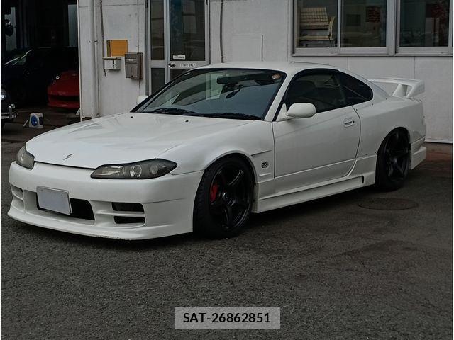 Nissan SILVIA 2000-09 4984768-0