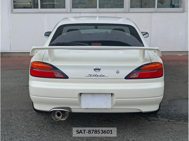 Nissan SILVIA 2002-07 6717298-5
