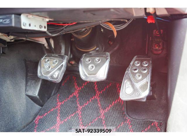Nissan SILVIA 2000-01 7252343-19