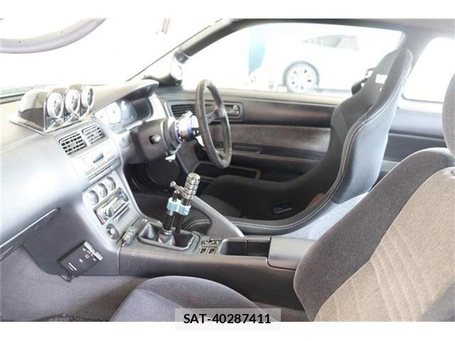 Nissan SILVIA 1996-01 8210215-1