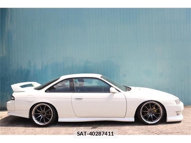 Nissan SILVIA 1996-01 8210215-3