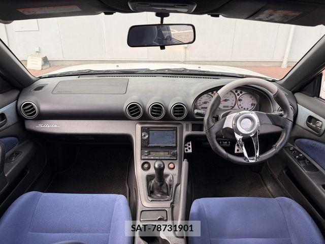 Nissan SILVIA 2000-06 8368726-14