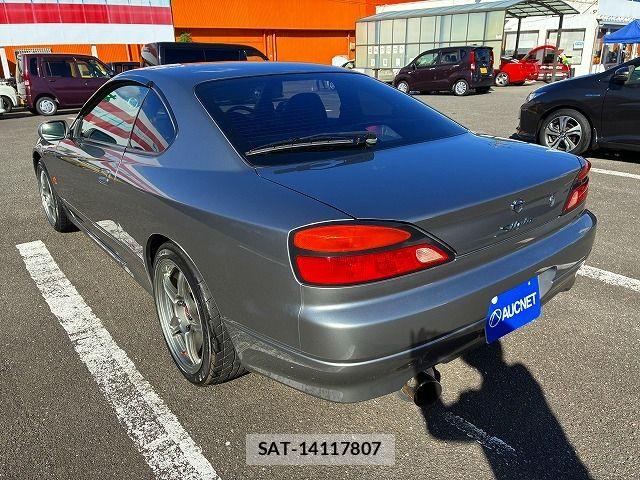 Nissan SILVIA 1999-04 8884354-2
