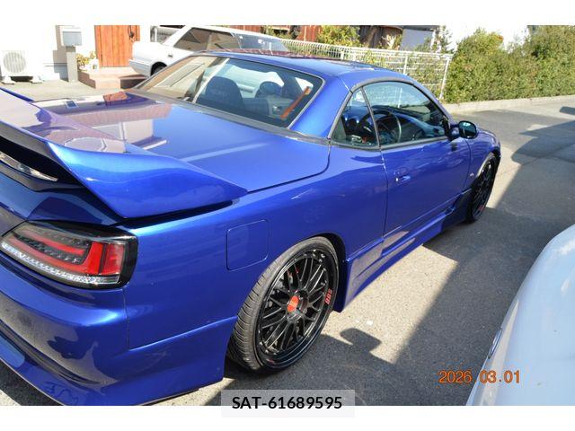 Nissan SILVIA 2000-11 7981018-10
