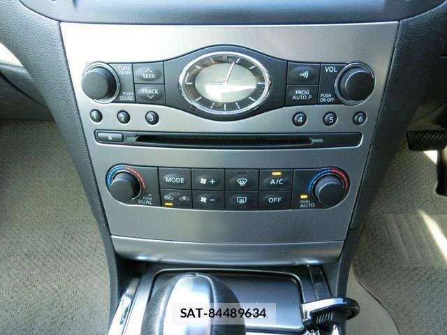 Nissan SKYLINE 2010-04 1217961-13