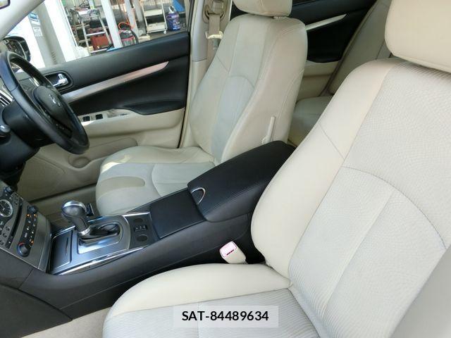 Nissan SKYLINE 2010-04 1217961-22