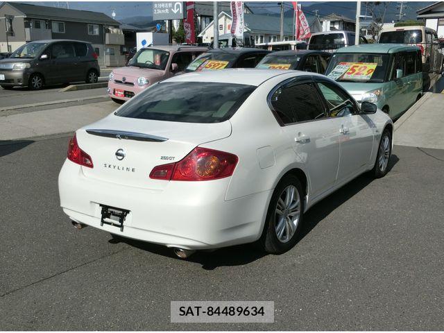 Nissan SKYLINE 2010-04 1217961-6