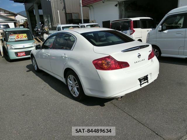 Nissan SKYLINE 2010-04 1217961-7