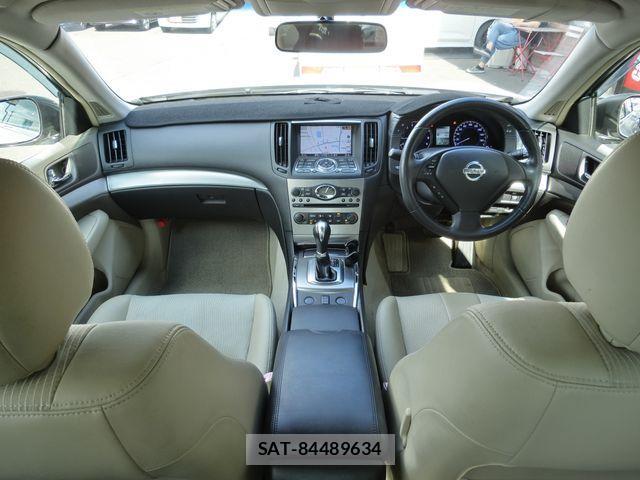 Nissan SKYLINE 2010-04 1217961-8