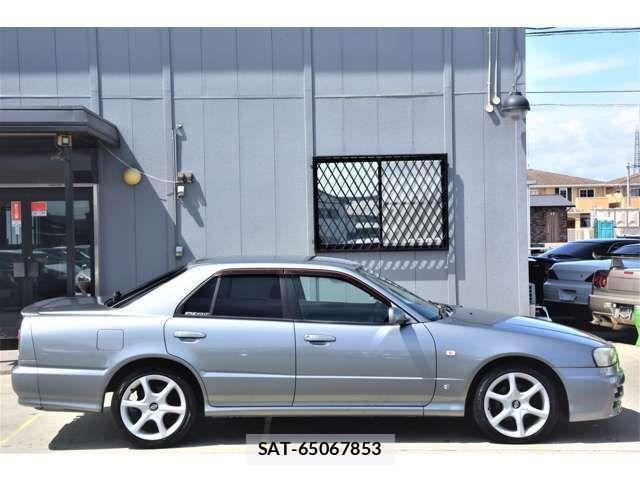 Nissan SKYLINE 2000-11 1299821-1