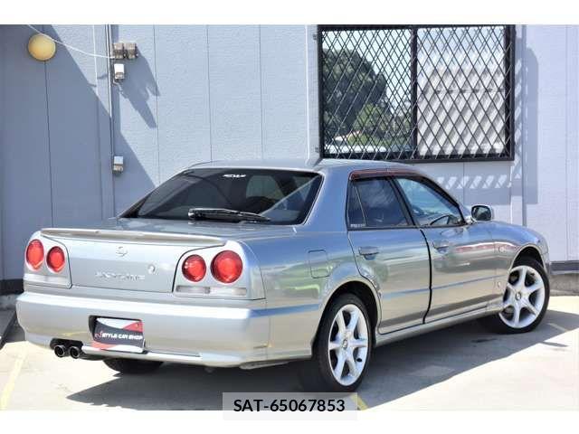 Nissan SKYLINE 2000-11 1299821-6