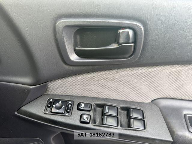 Nissan SKYLINE 2000-06 3387411-28