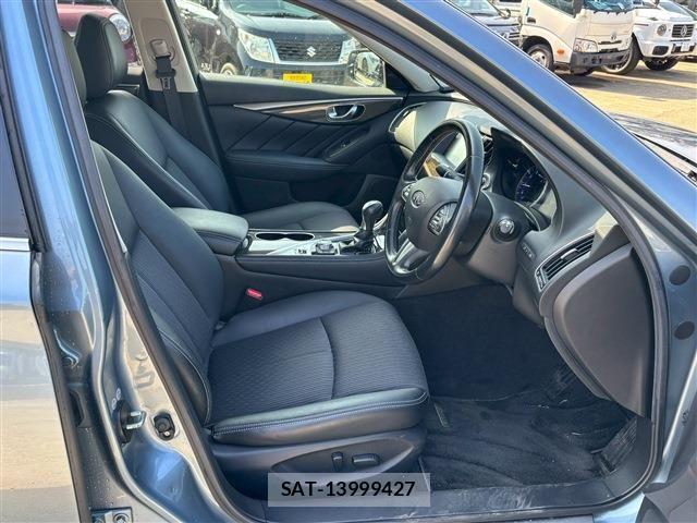 Nissan SKYLINE 2016-08 3683606-12