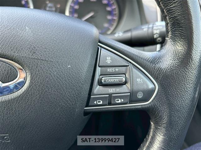 Nissan SKYLINE 2016-08 3683606-22