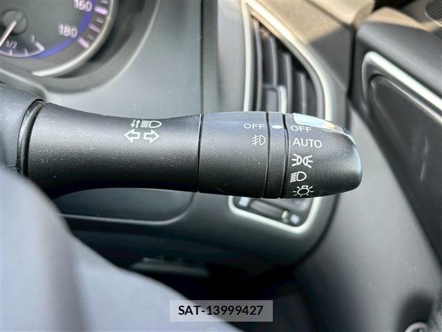 Nissan SKYLINE 2016-08 3683606-24