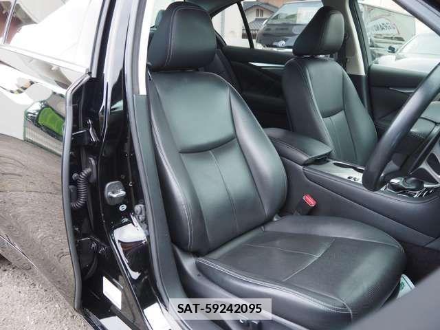 Nissan SKYLINE 2015-10 3910006-11