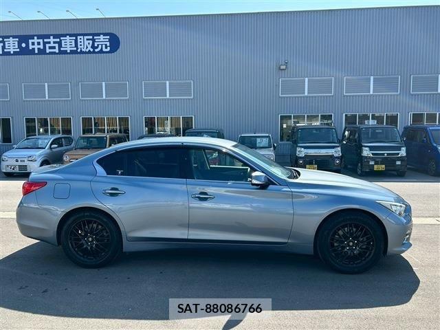 Nissan SKYLINE 2015-02 6018796-9