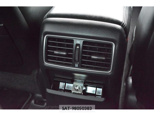 Nissan SKYLINE 2017-11 6018795-16