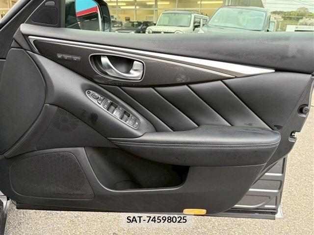 Nissan SKYLINE 2015-07 6018798-20