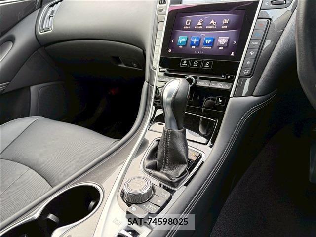 Nissan SKYLINE 2015-07 6018798-27