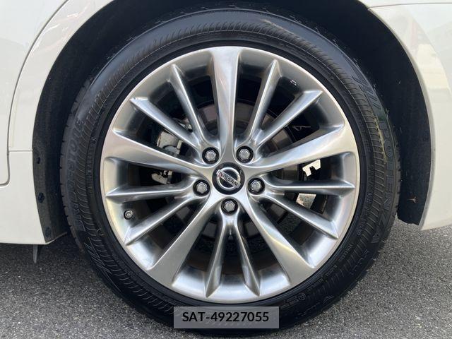 Nissan SKYLINE 2020-02 6018776-27