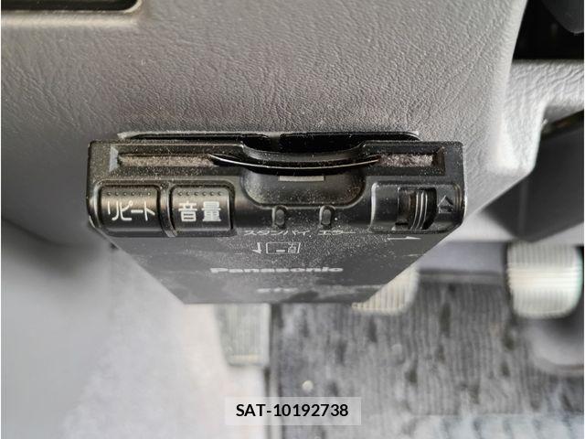 Nissan SKYLINE 2001-06 6614863-14