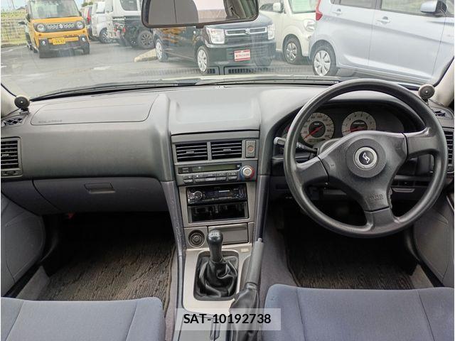 Nissan SKYLINE 2001-06 6614863-6