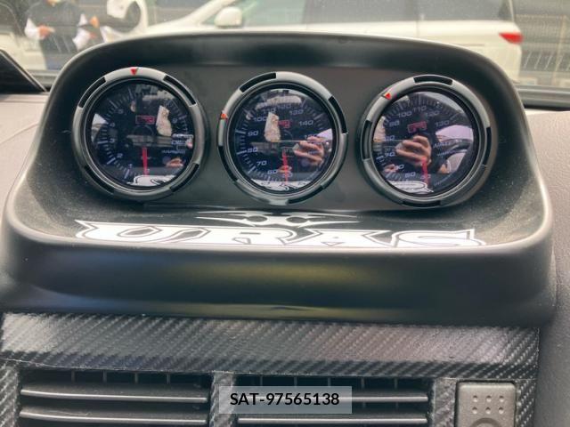 Nissan SKYLINE 1998-09 6614865-12