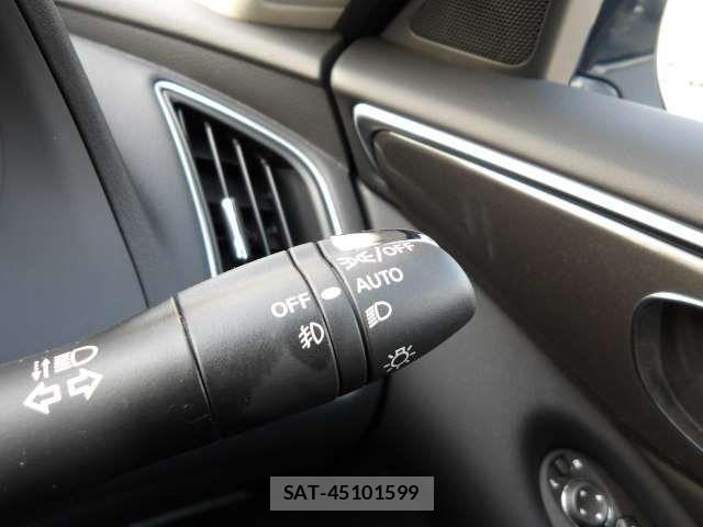 Nissan SKYLINE 2021-12 6614864-11