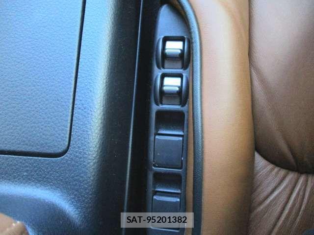 Nissan SKYLINE 2005-05 6614869-17