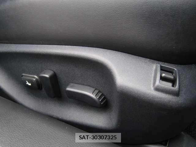 Nissan SKYLINE 2020-03 6817295-8