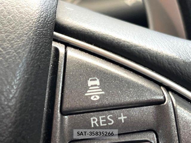 Nissan SKYLINE 2014-06 6817301-6