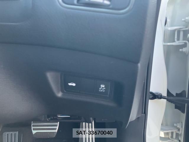 Nissan SKYLINE 2019-10 6912764-16
