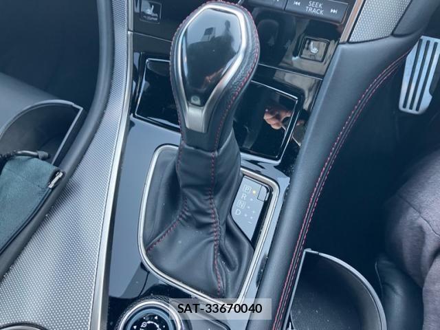 Nissan SKYLINE 2019-10 6912764-22