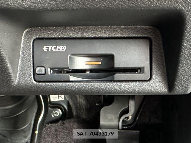 Nissan SKYLINE 2023-04 6998312-14