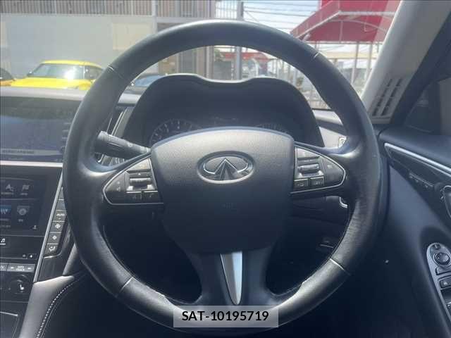 Nissan SKYLINE 2014-12 7060748-12