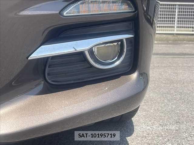 Nissan SKYLINE 2014-12 7060748-25