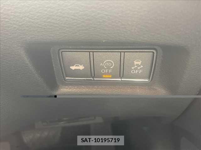 Nissan SKYLINE 2014-12 7060748-8