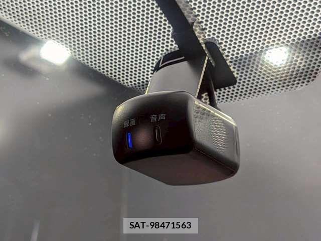 Nissan SKYLINE 2024-07 7060745-14