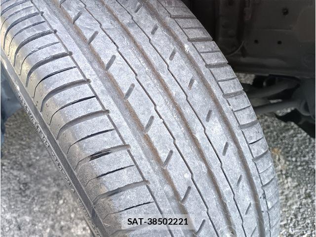 Nissan SKYLINE 2001-01 7225138-9