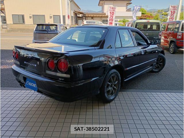 Nissan SKYLINE 2001-01 7225138-2