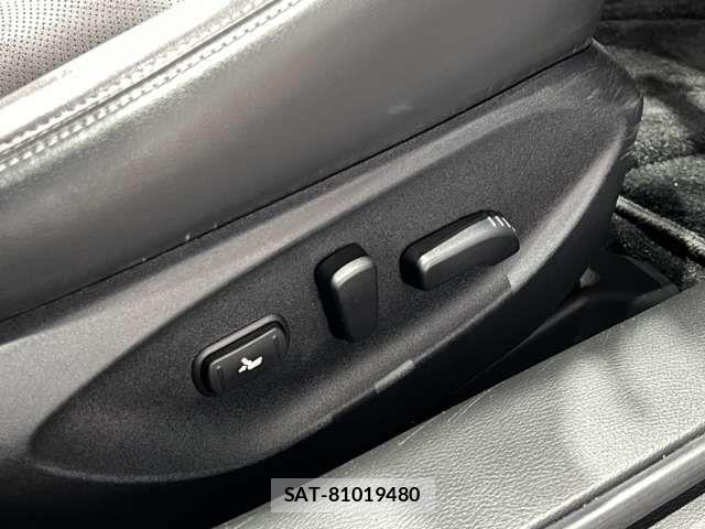 Nissan SKYLINE 2015-11 7225146-9